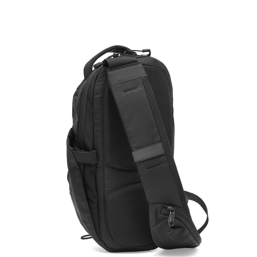 The North Face Men's Borealis Sling Bag Tnf Black/Tnf White
